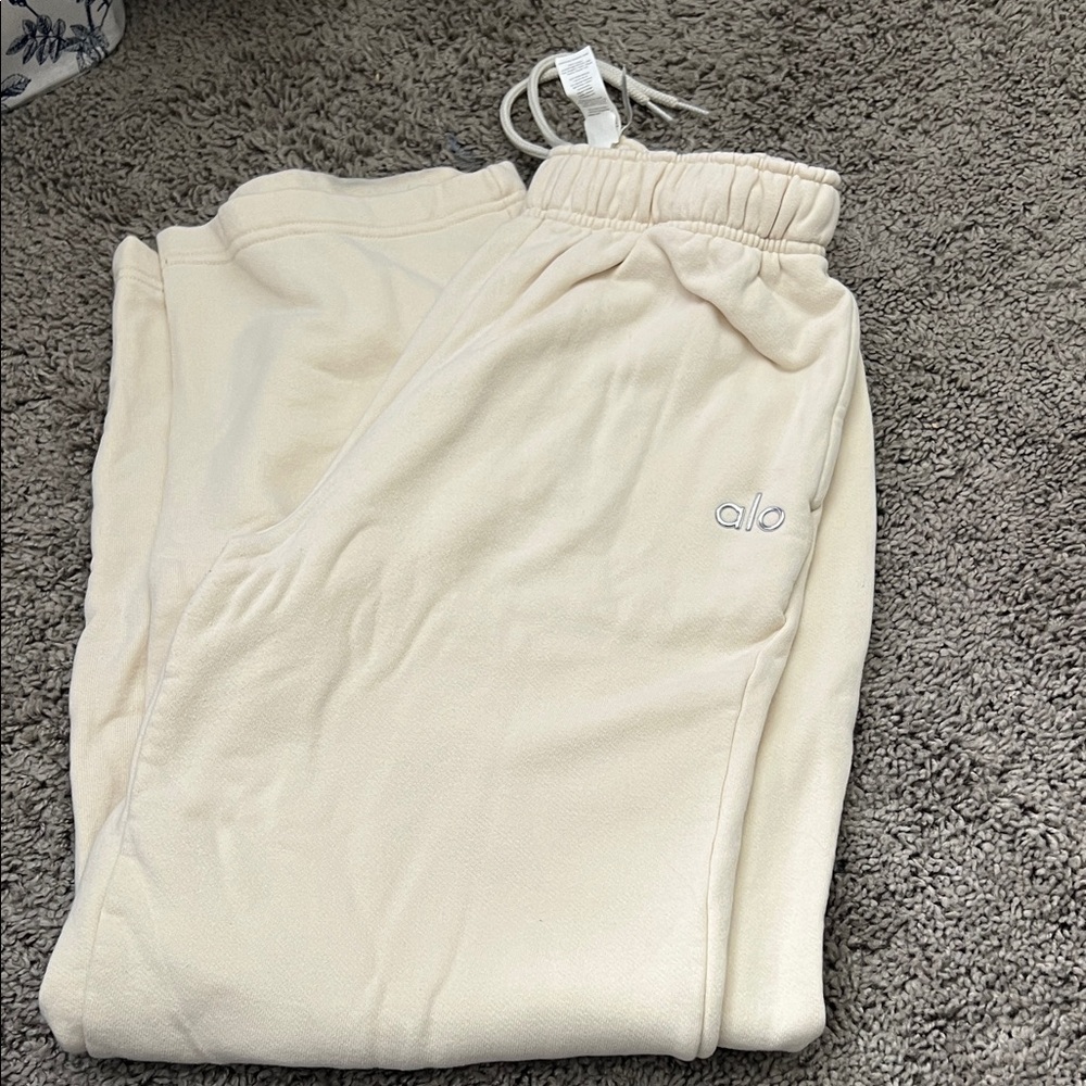 Alo Sweatpants
